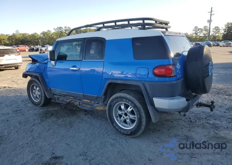 2007 Toyota Fj Cruiser from USA, damaged, VIN JTEBU11F970026656